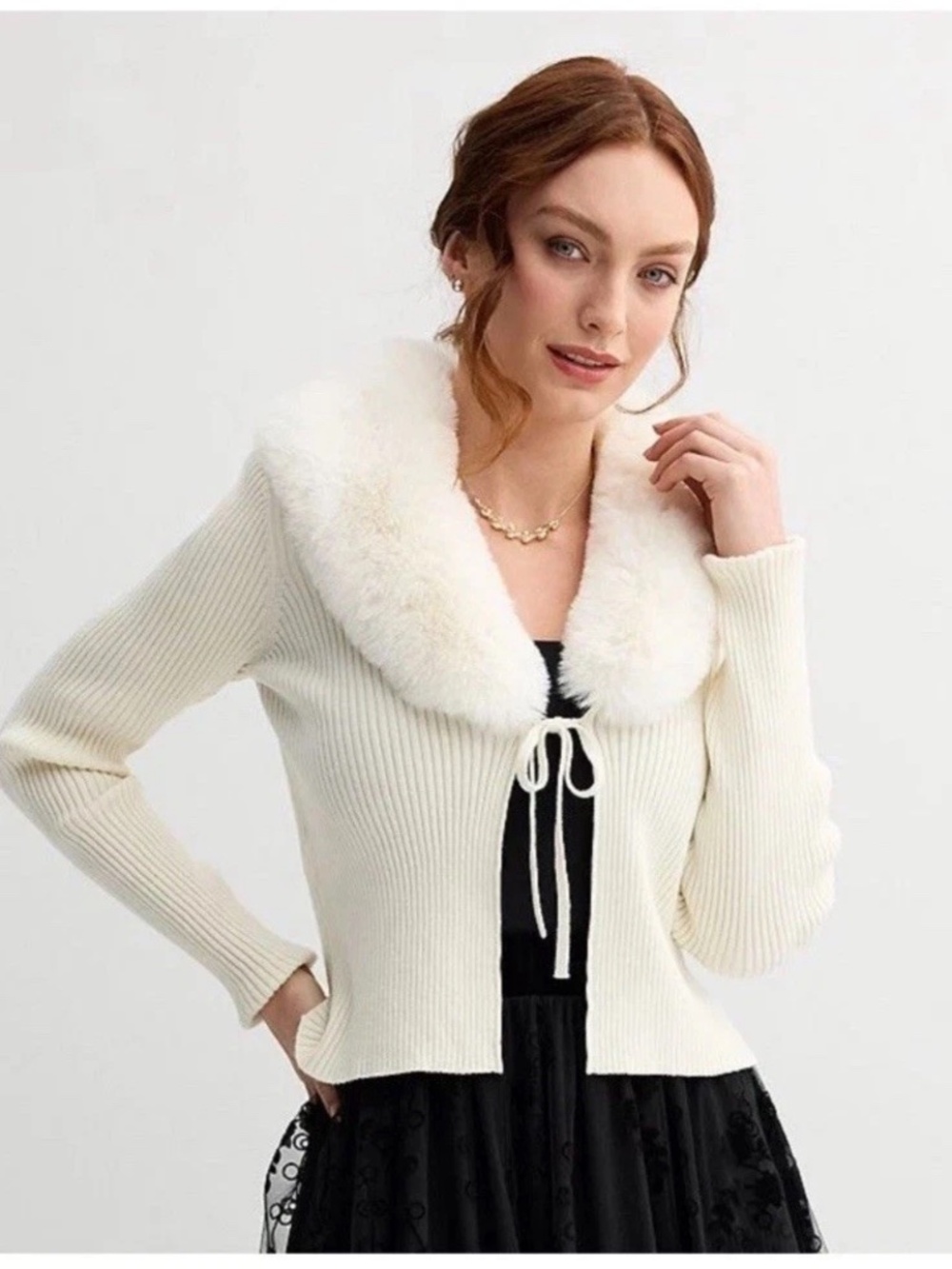 Draper James Small Cream Tie Front Ribbed Removable Faux Fur Cardigan Y2k 2000s